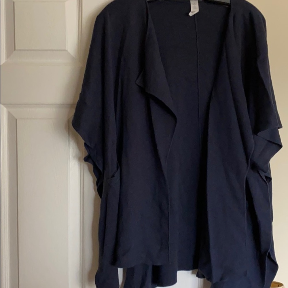 Lululemon Short Sleeve sweater